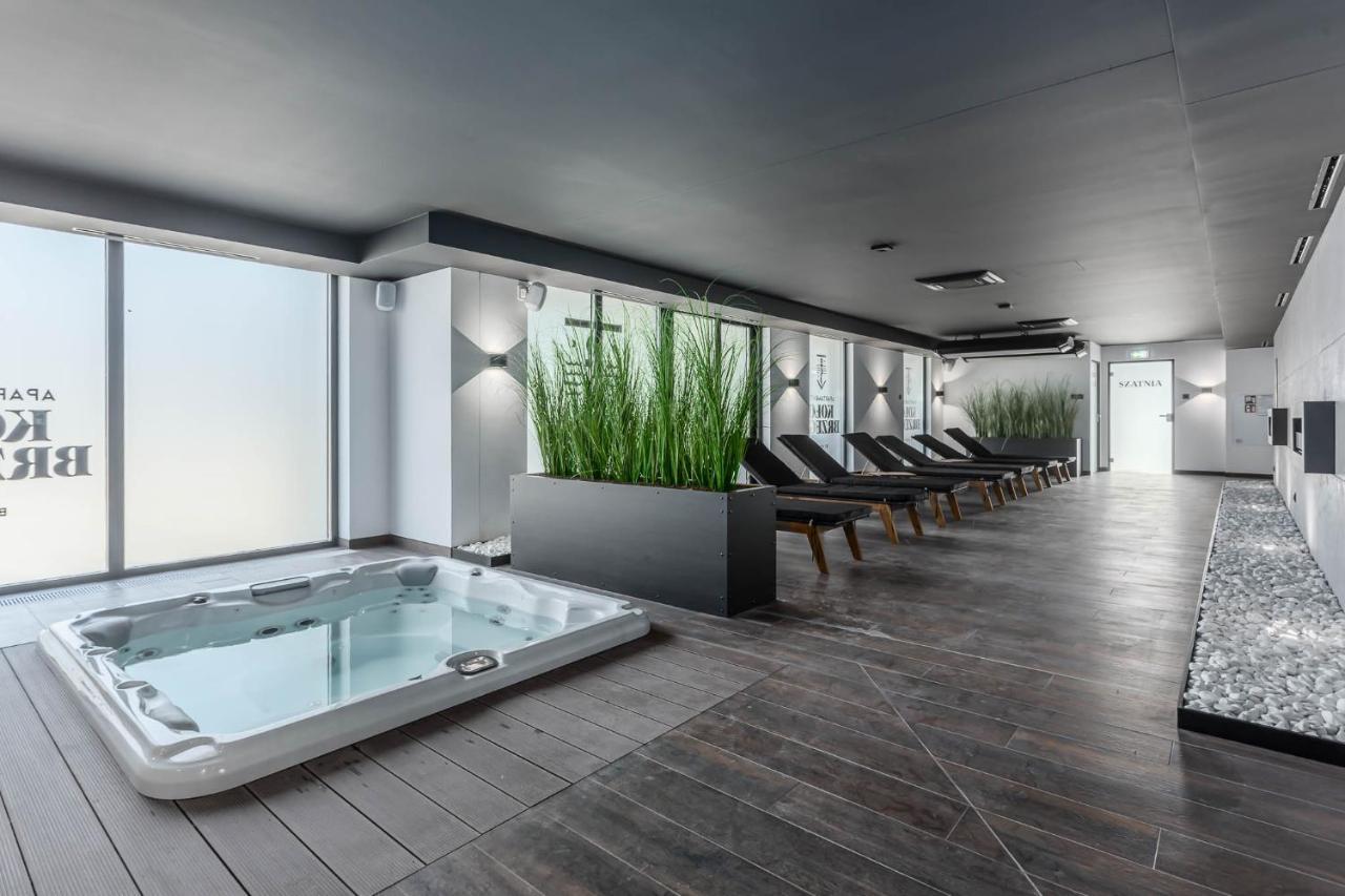 Rent Like Home - Apartamenty Kolo Brzegu & Mini Spa Kołobrzeg Exterior foto